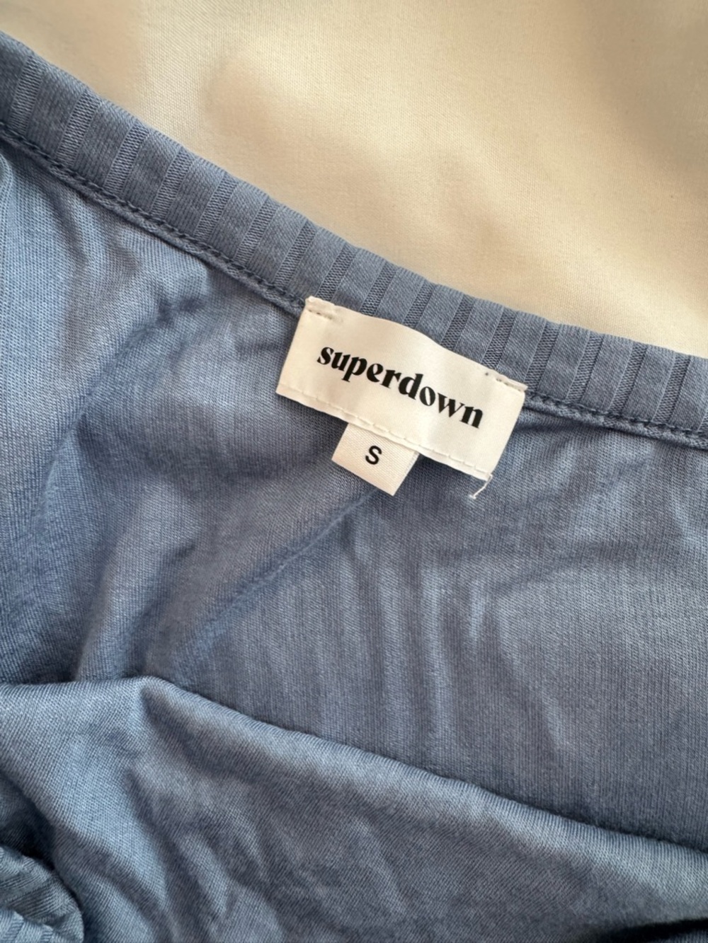 superdown Blue One-Shoulder Ribbed Crop Top - Picture 3 of 3